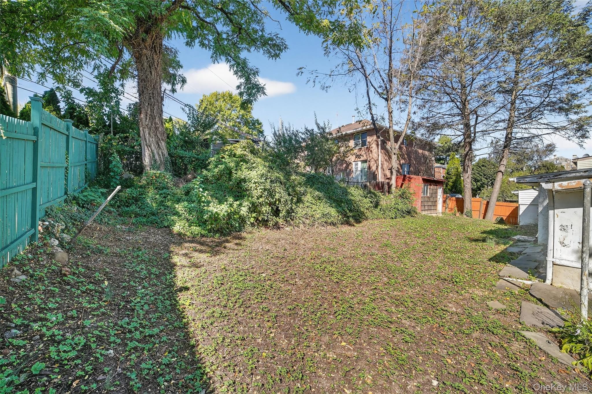 23 Mansion Avenue, Yonkers, NY 10704