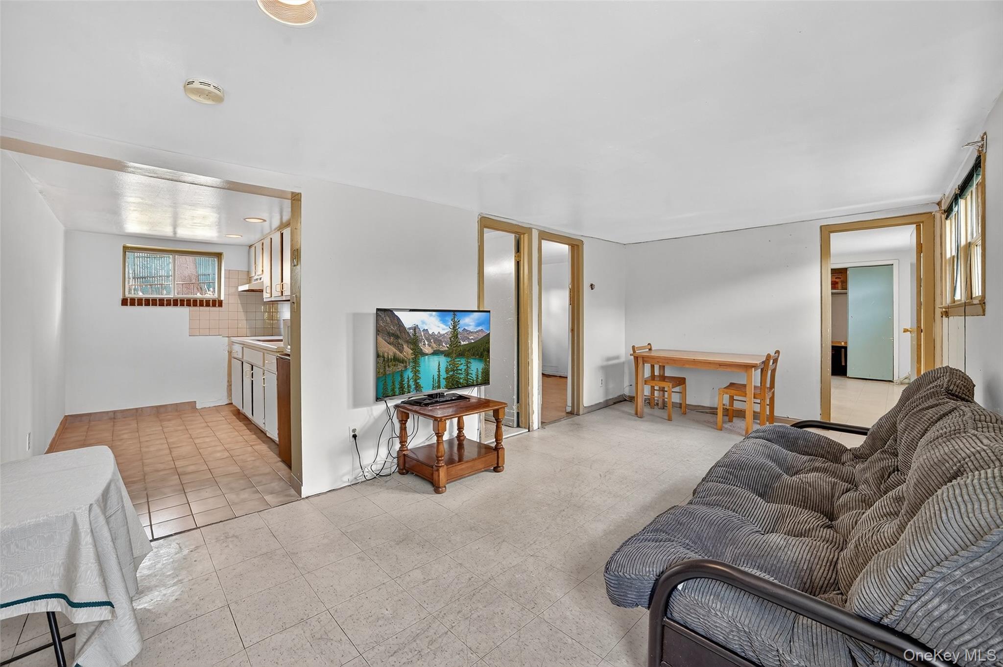 23 Mansion Avenue, Yonkers, NY 10704