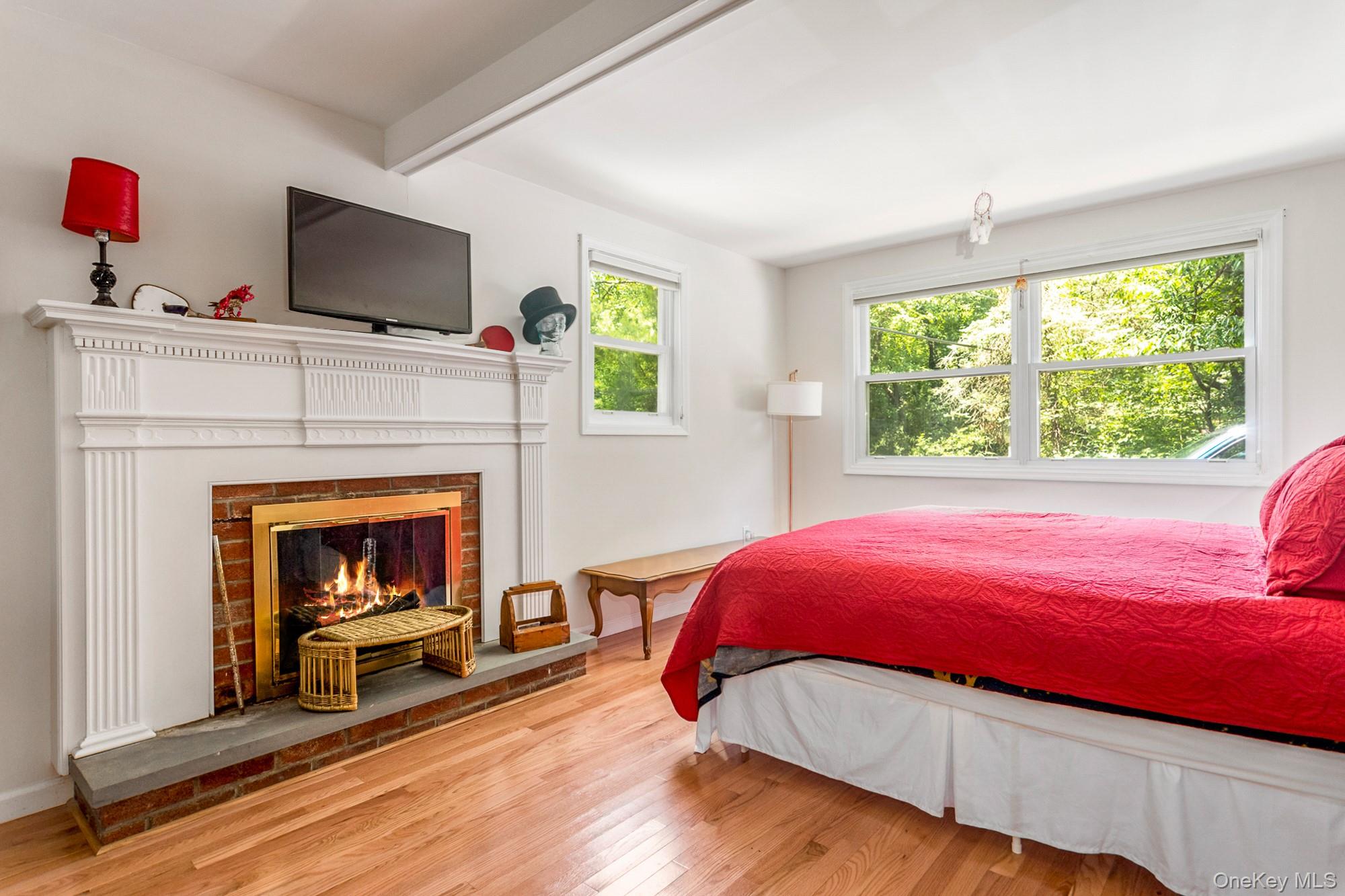 20-22 Bel Air Drive, Rhinebeck, NY 12572