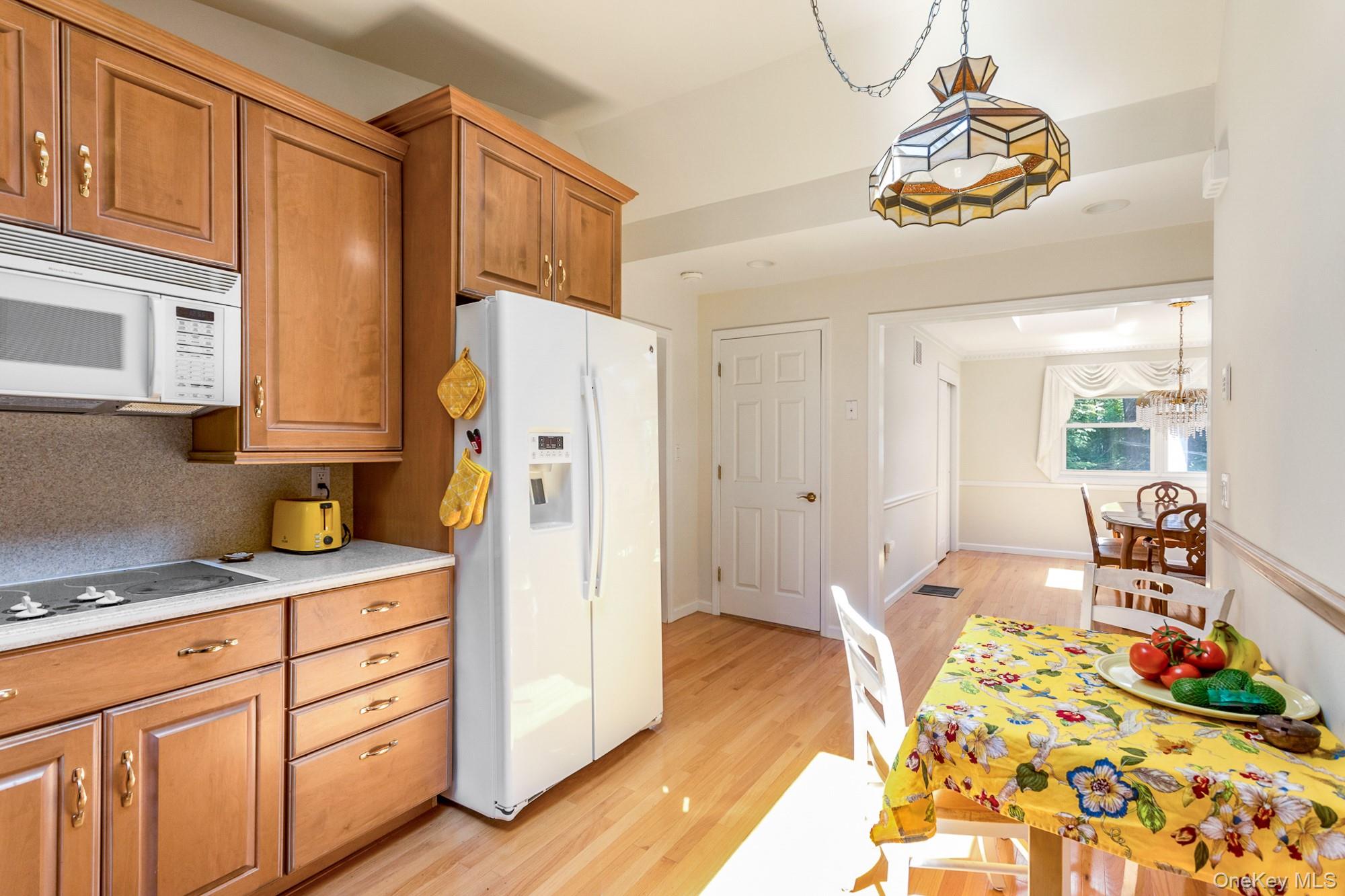 20-22 Bel Air Drive, Rhinebeck, NY 12572