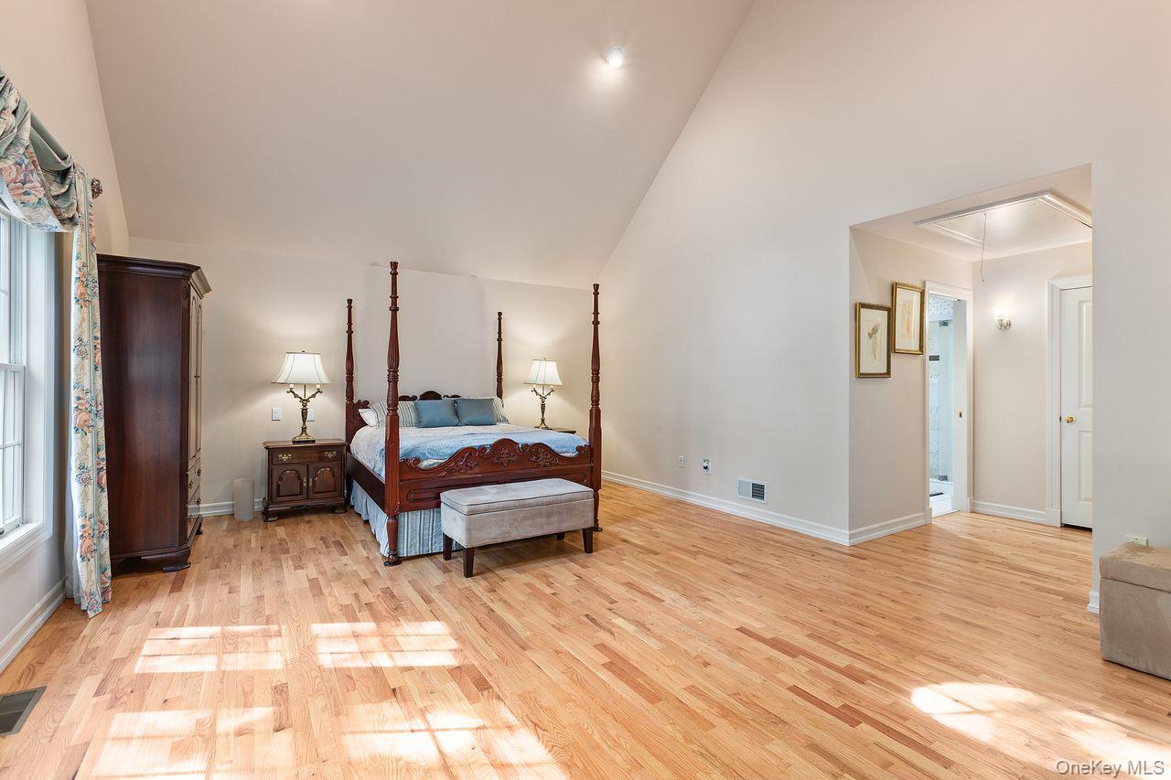 17 Brundige Drive, Goldens Bridge, NY 10526