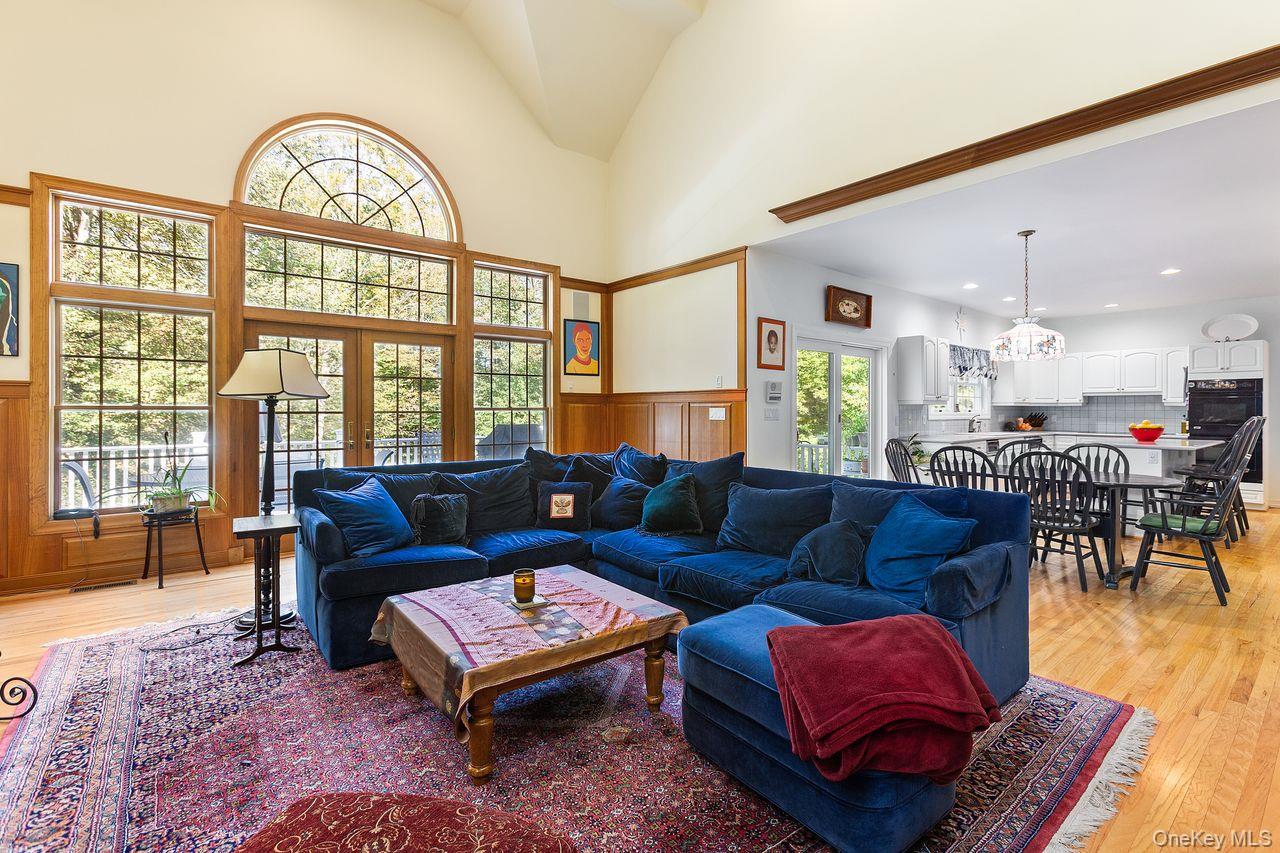 17 Brundige Drive, Goldens Bridge, NY 10526