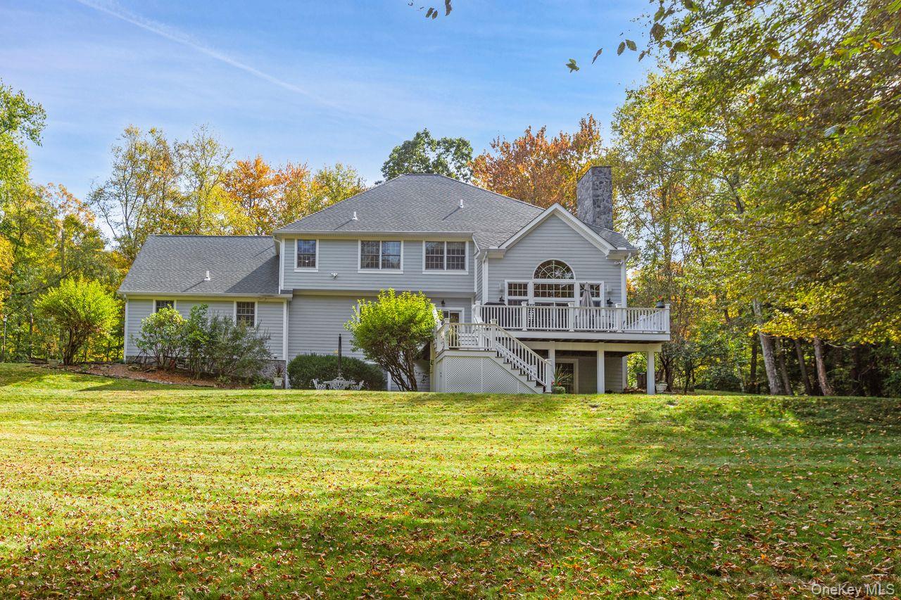 17 Brundige Drive, Goldens Bridge, NY 10526