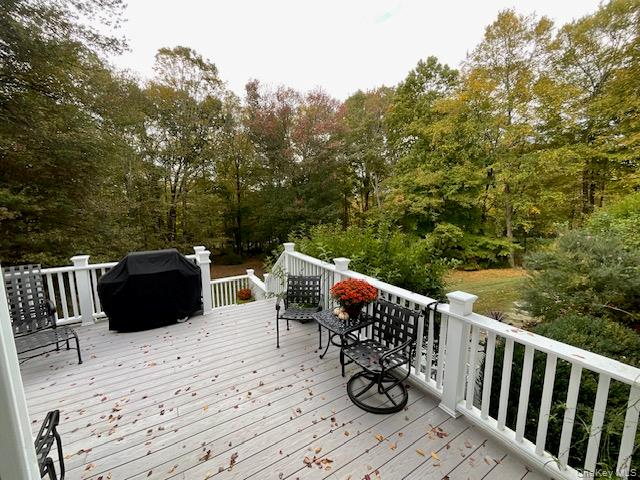 17 Brundige Drive, Goldens Bridge, NY 10526