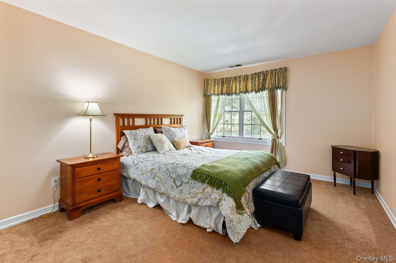 17 Brundige Drive, Goldens Bridge, NY 10526