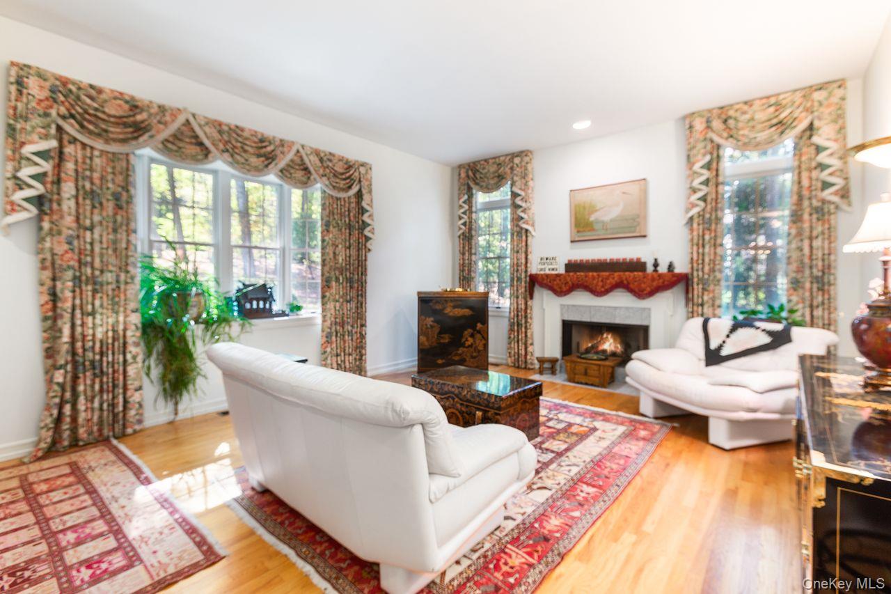 17 Brundige Drive, Goldens Bridge, NY 10526