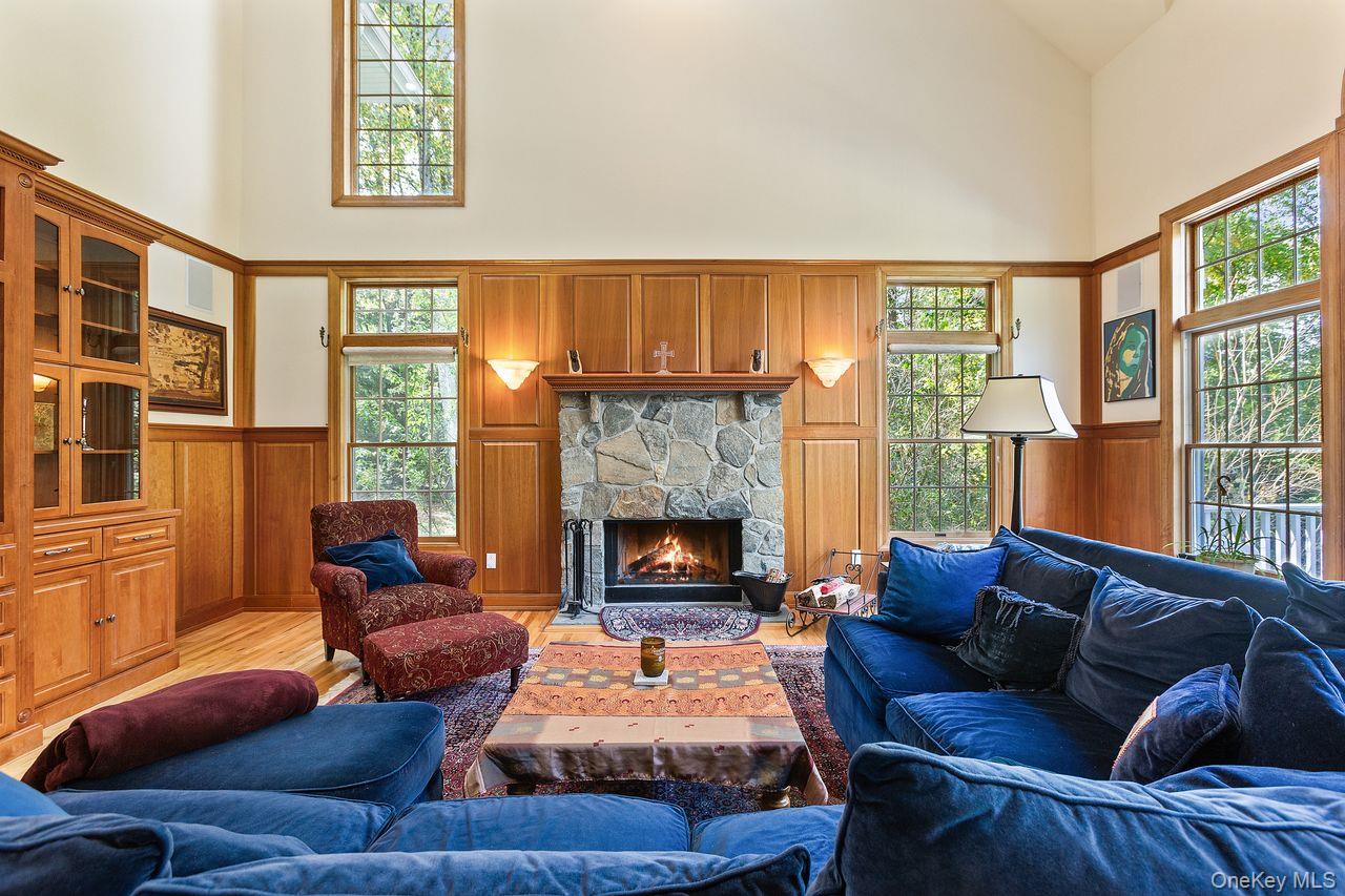 17 Brundige Drive, Goldens Bridge, NY 10526