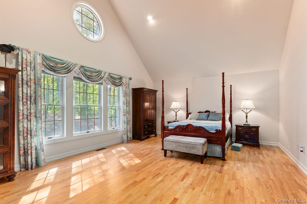 17 Brundige Drive, Goldens Bridge, NY 10526