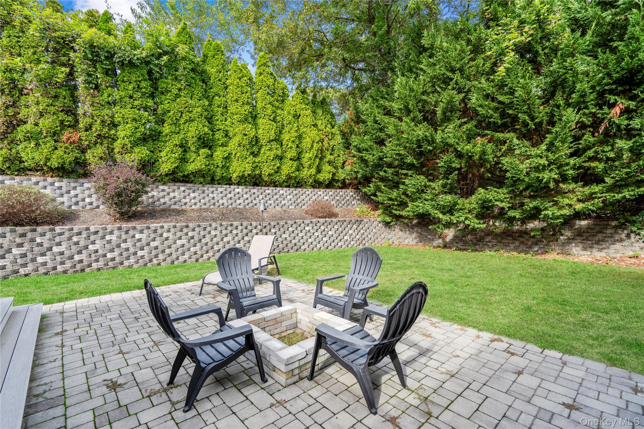 32 Locust Drive, Rocky Point, NY 11778