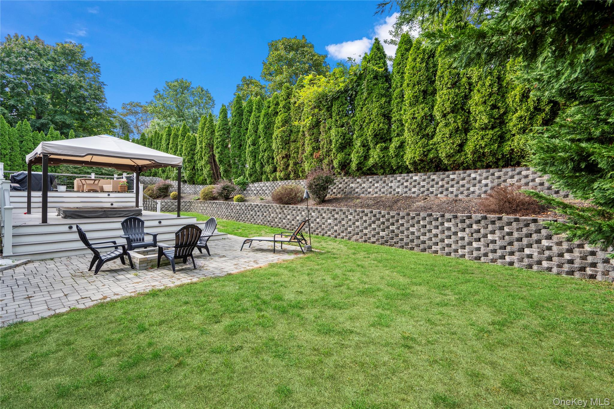 32 Locust Drive, Rocky Point, NY 11778