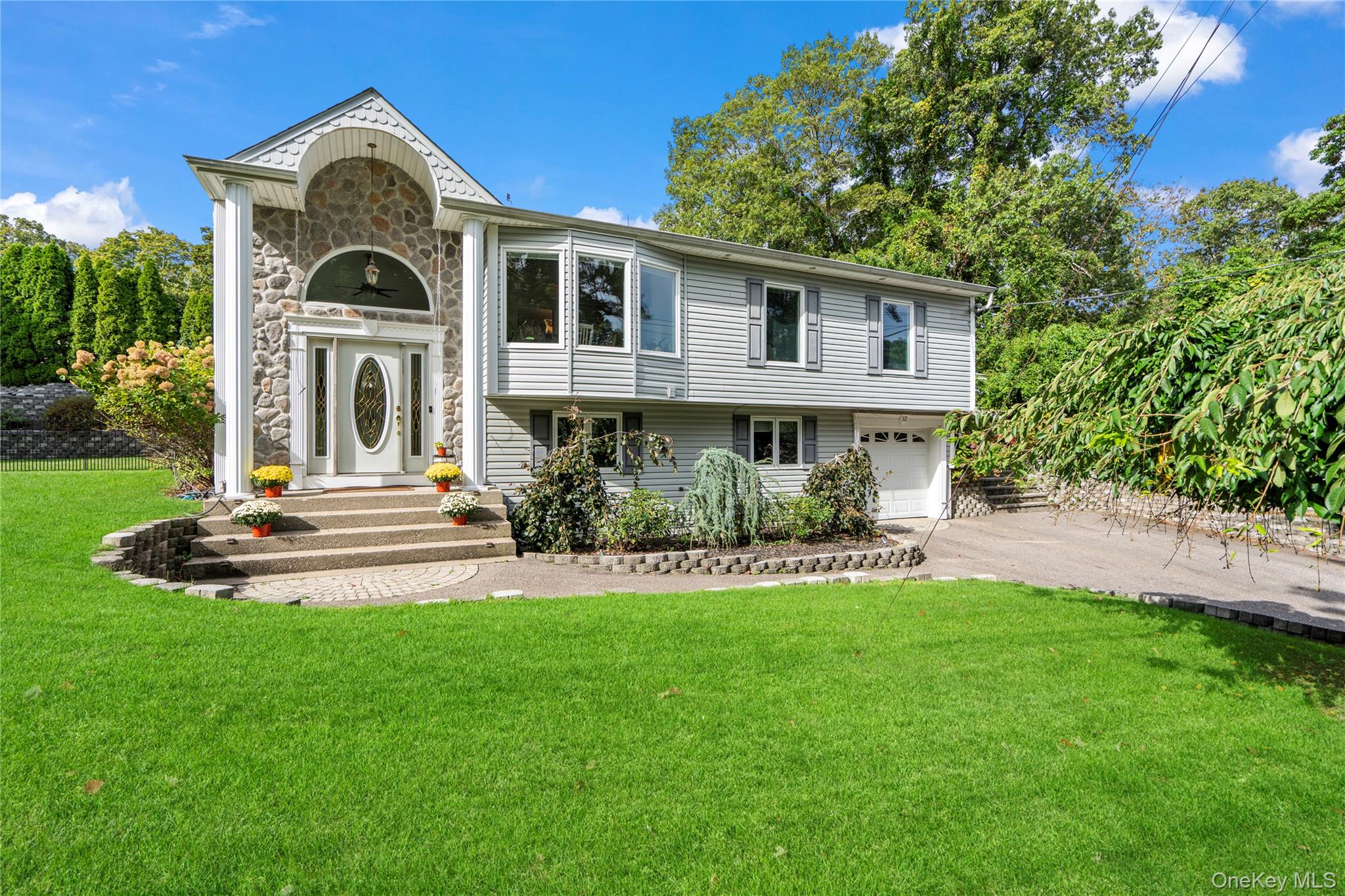 32 Locust Drive, Rocky Point, NY 11778