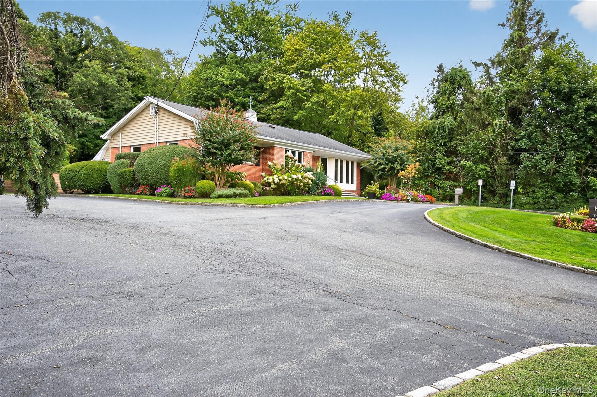 634 Park Avenue, Huntington, NY 11743