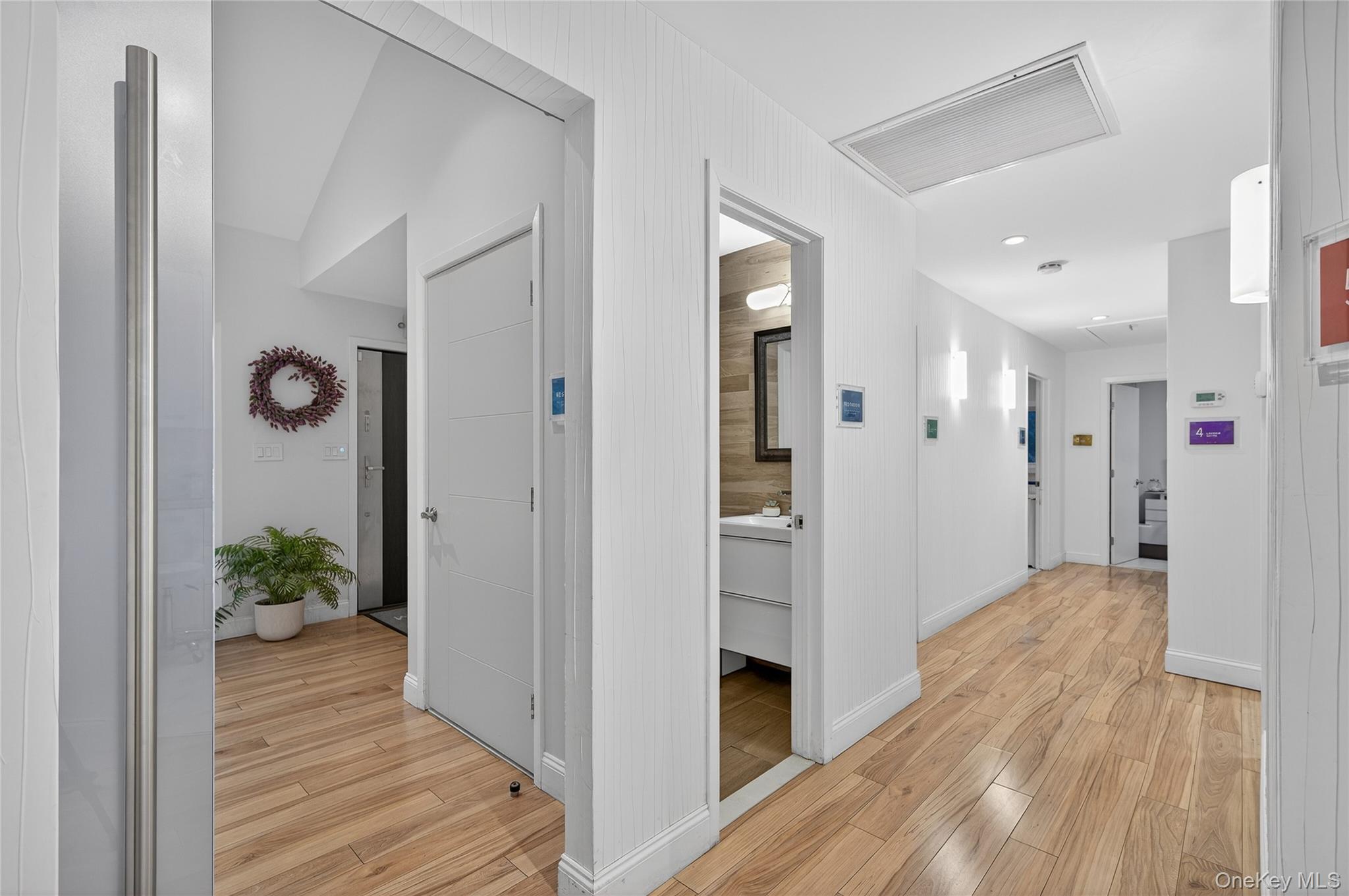 634 Park Avenue, Huntington, NY 11743