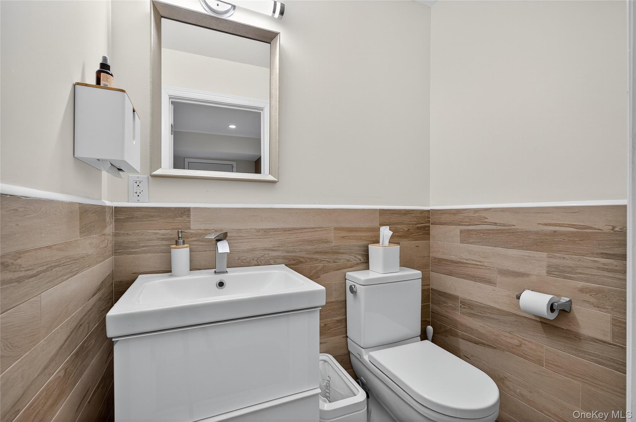 634 Park Avenue, Huntington, NY 11743