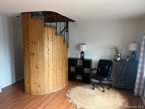 17 Hawthorne Street, Deer Park, NY 11729