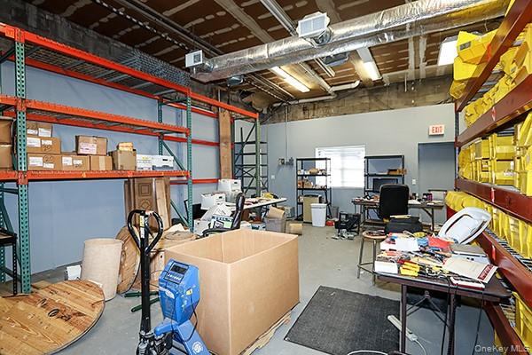 68 Merrick Road, Lynbrook, NY 11563