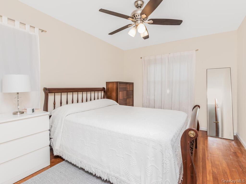 1863 Williamsbridge Road, Bronx, NY 10461