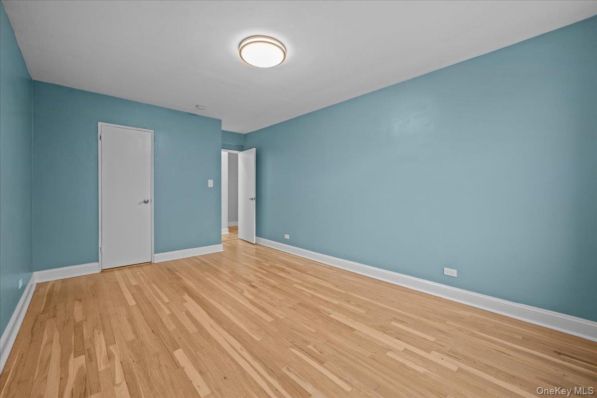 3235 Cambridge ave # 5j, Bronx, NY 10463