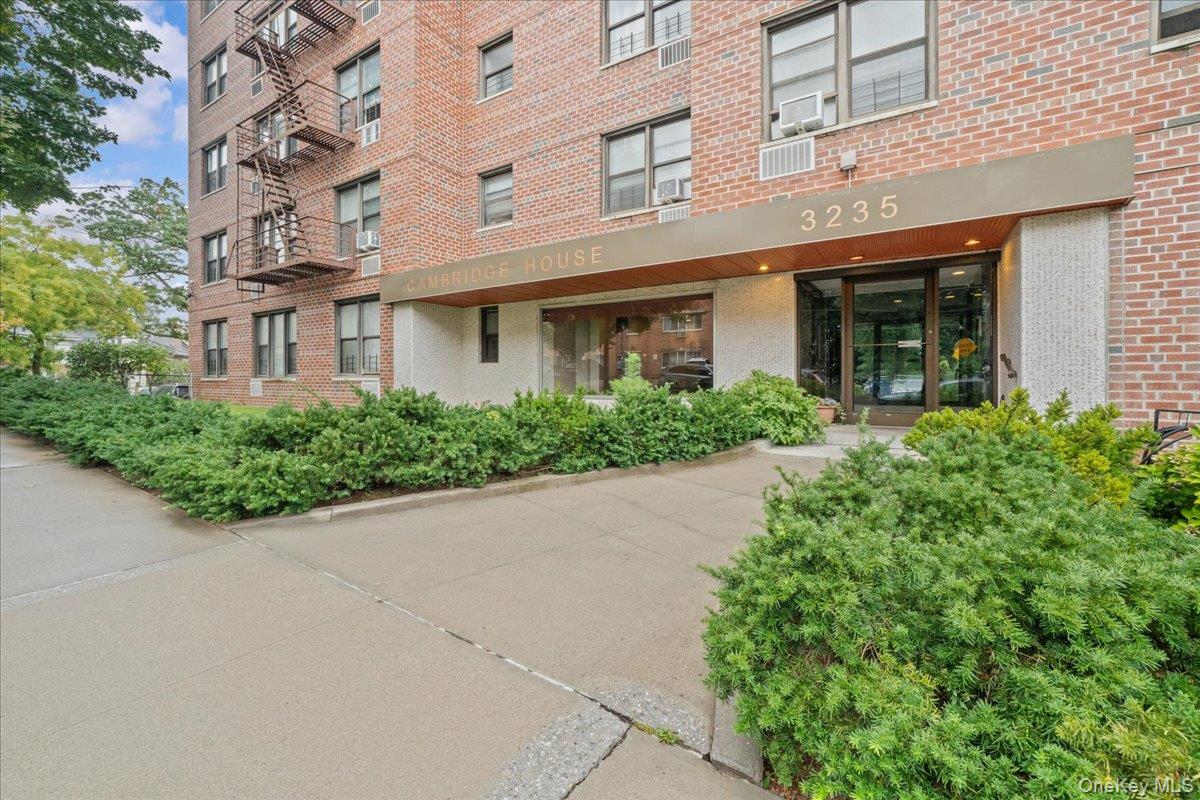 3235 Cambridge ave # 5j, Bronx, NY 10463