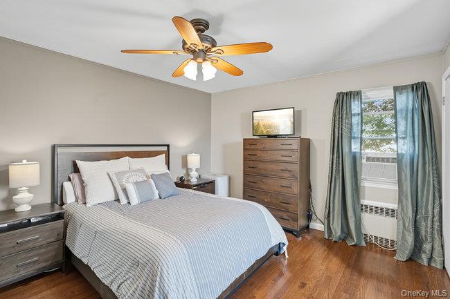 71 Dogwood Avenue, Malverne, NY 11565