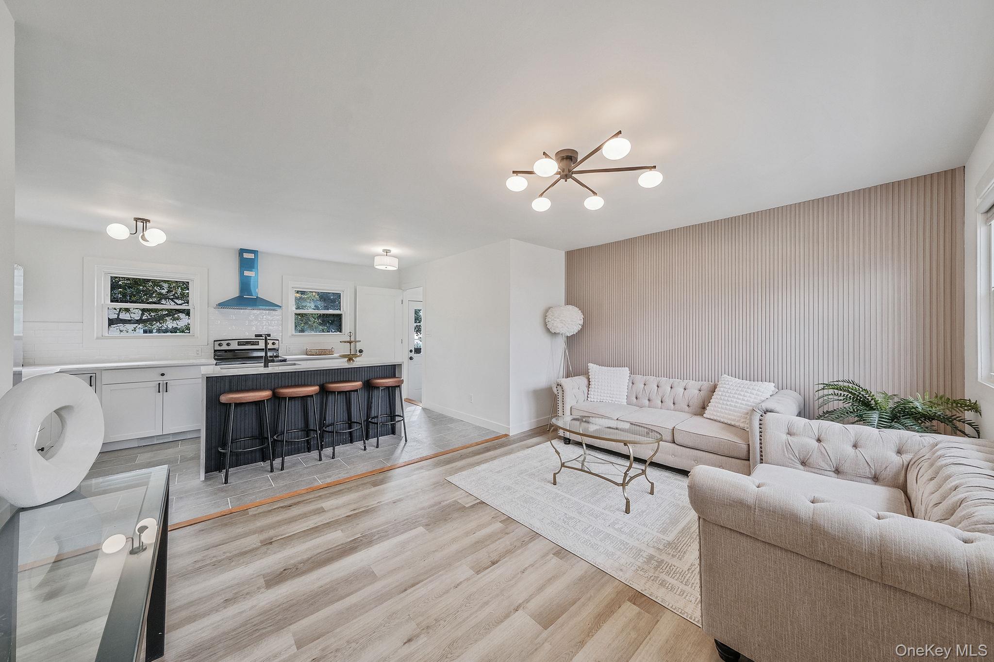 120 Manhattan Avenue, West Babylon, NY 11704