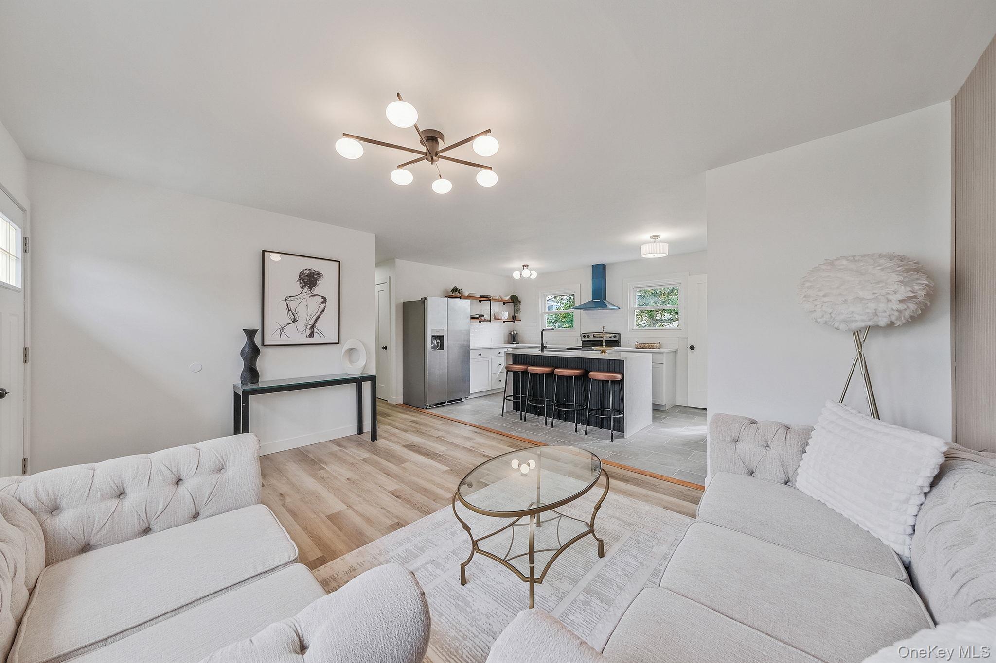 120 Manhattan Avenue, West Babylon, NY 11704