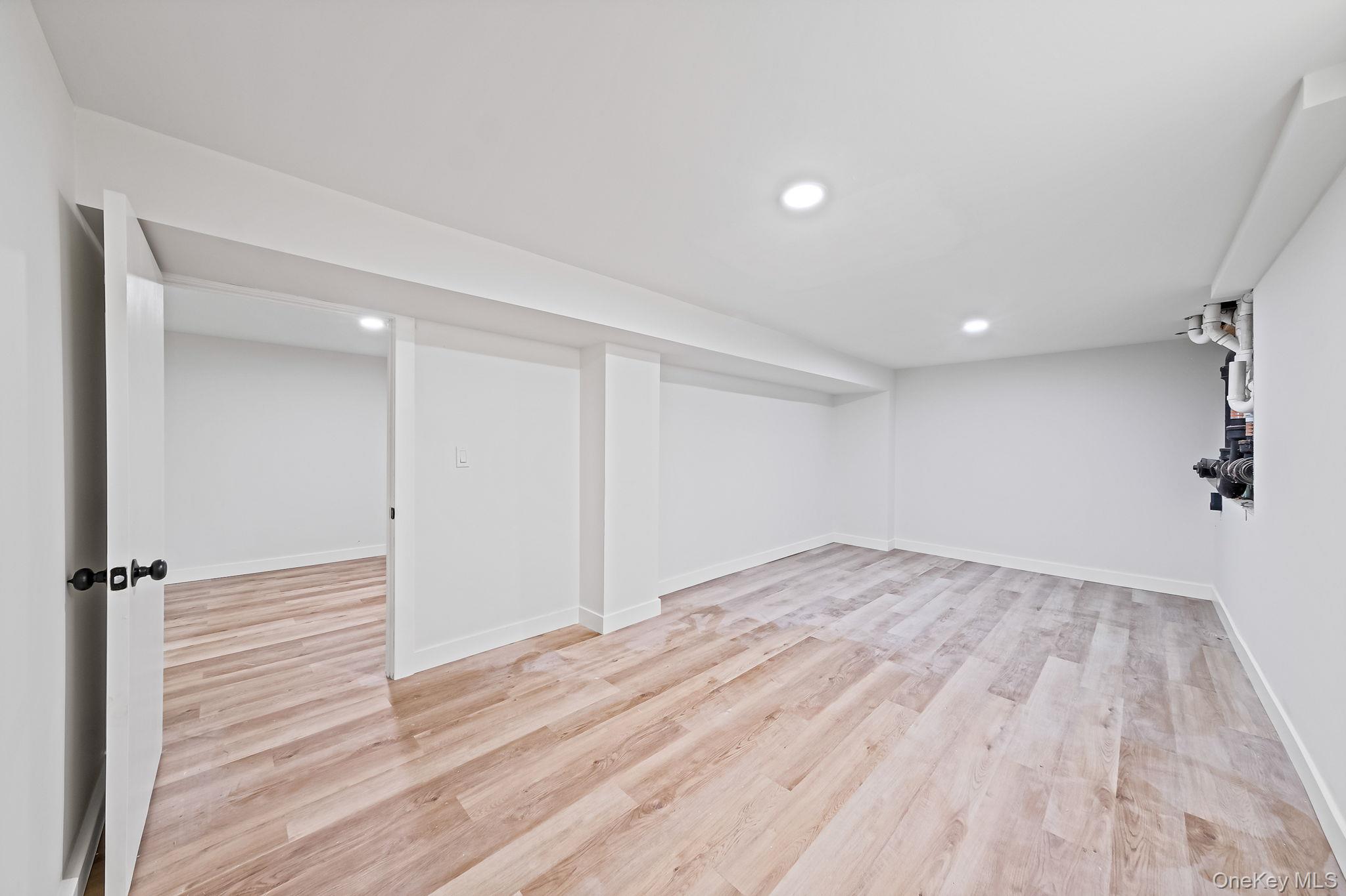 120 Manhattan Avenue, West Babylon, NY 11704