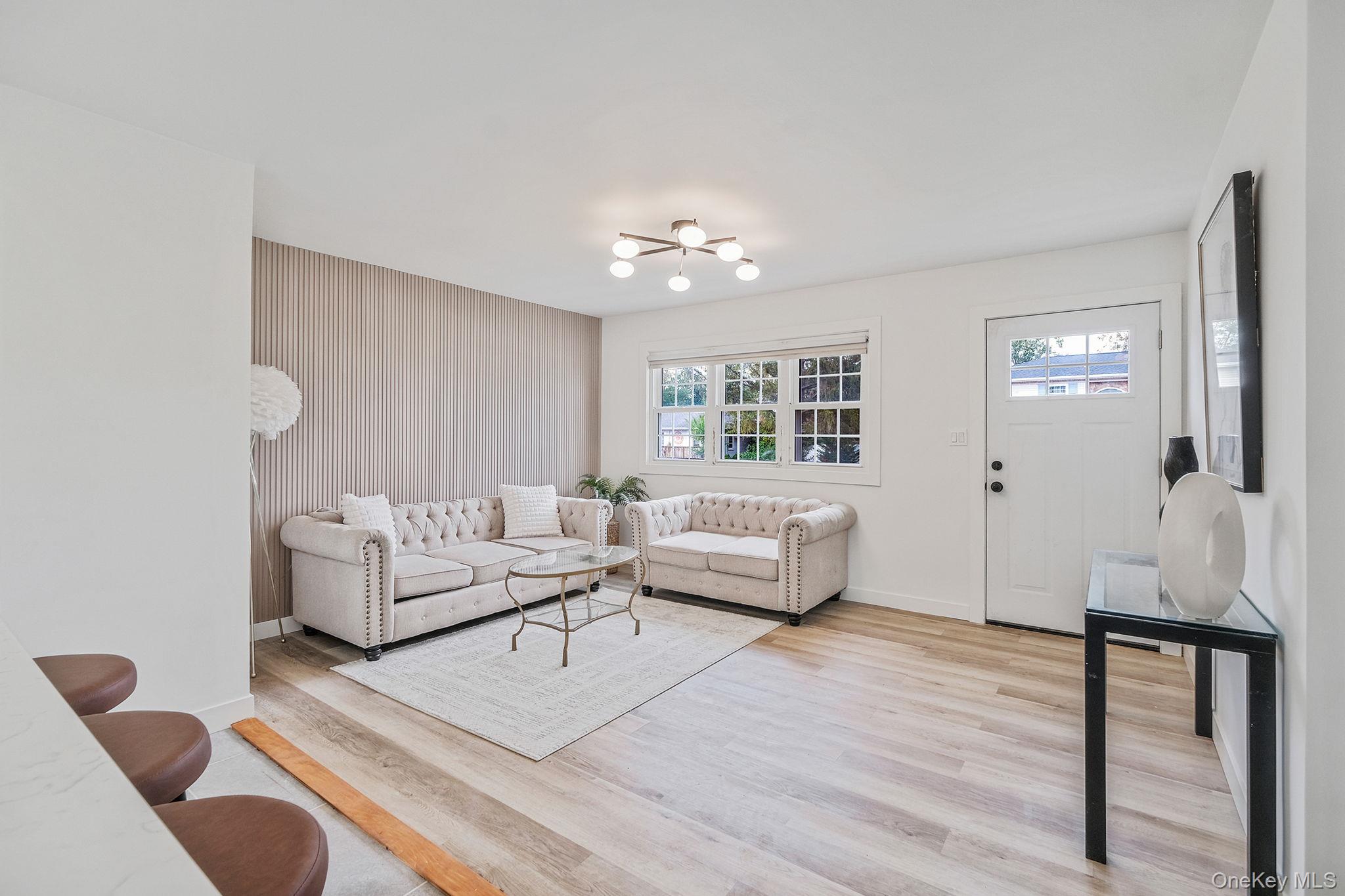 120 Manhattan Avenue, West Babylon, NY 11704