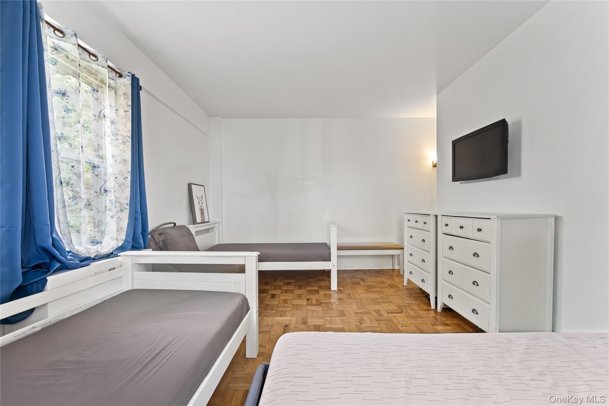 3 Fordham Hill Oval # 3C, Bronx, NY 10468