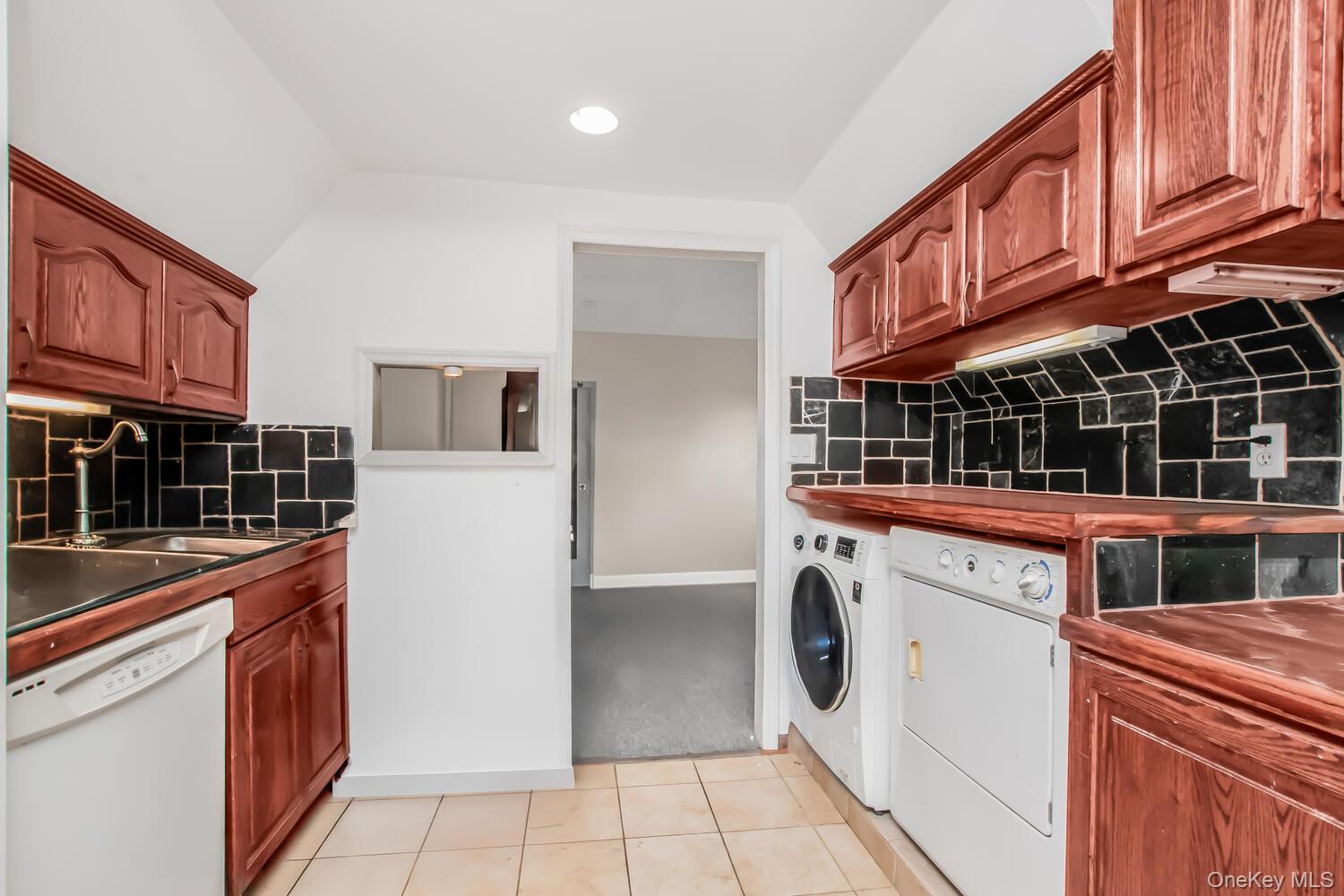 269 First Street, Yonkers, NY 10704