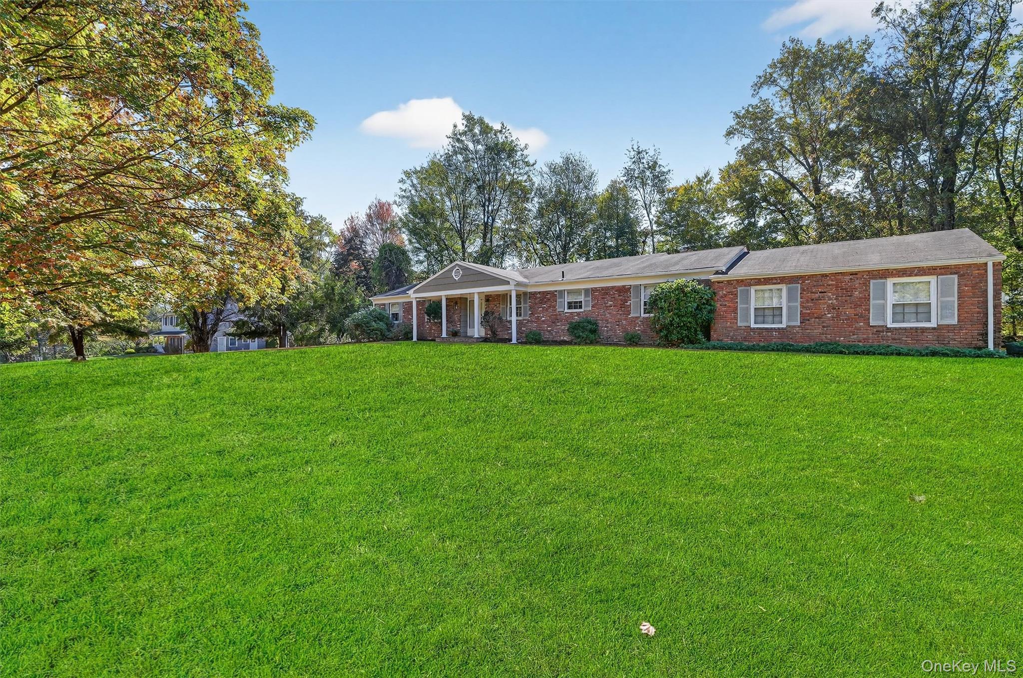 37 Continental Drive, West Nyack, NY 10994