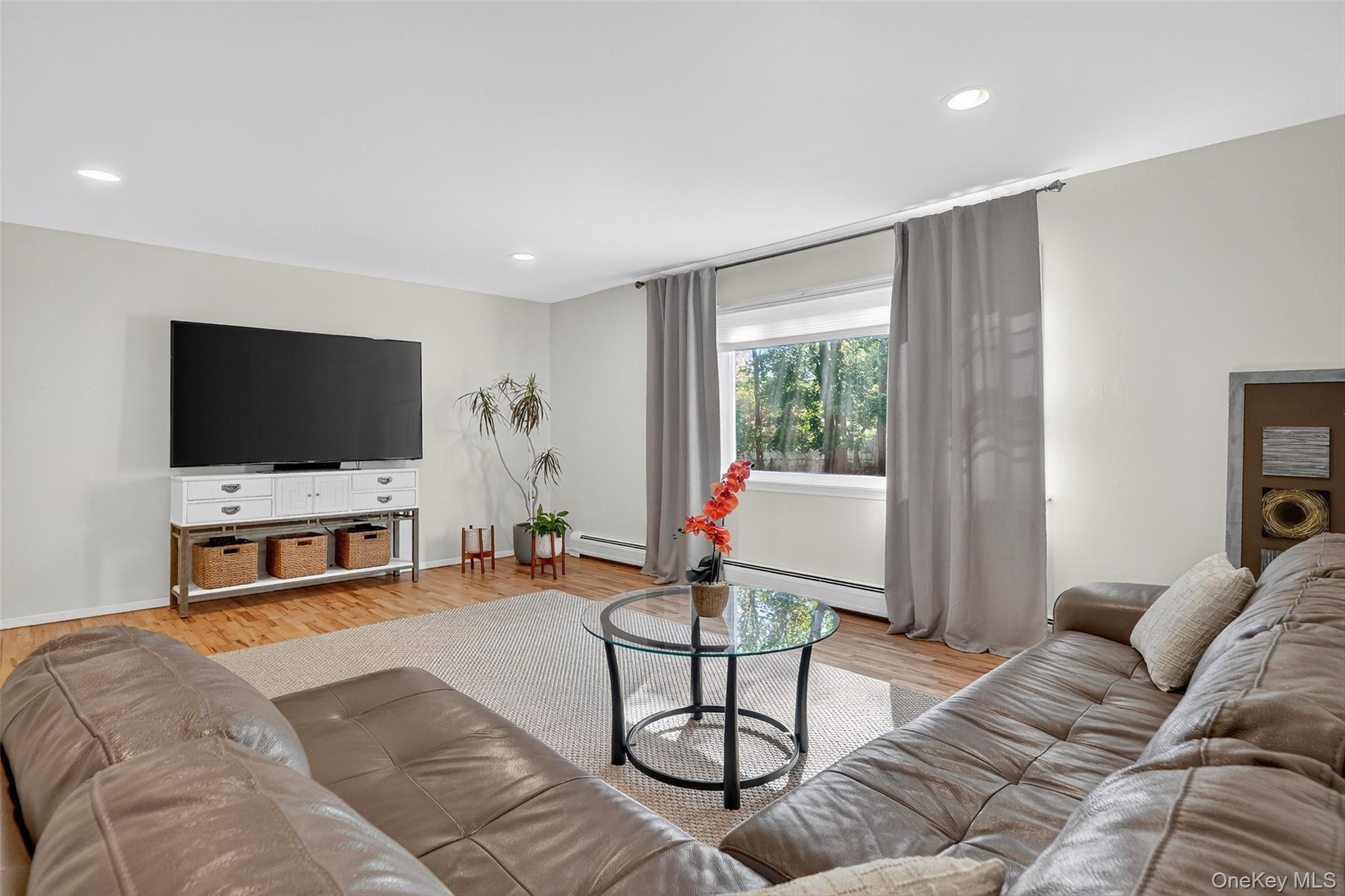 37 Continental Drive, West Nyack, NY 10994