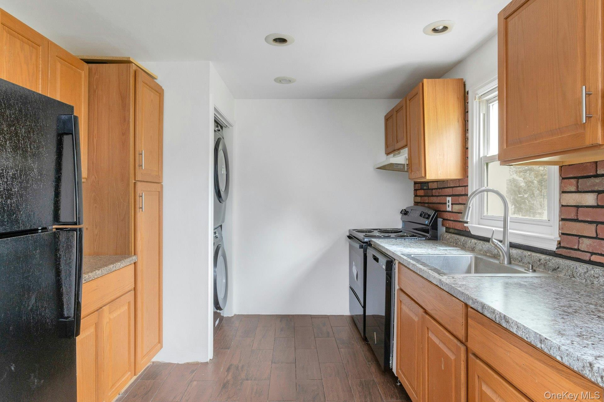 74 E Lakeshore Drive, Carmel, NY 10512