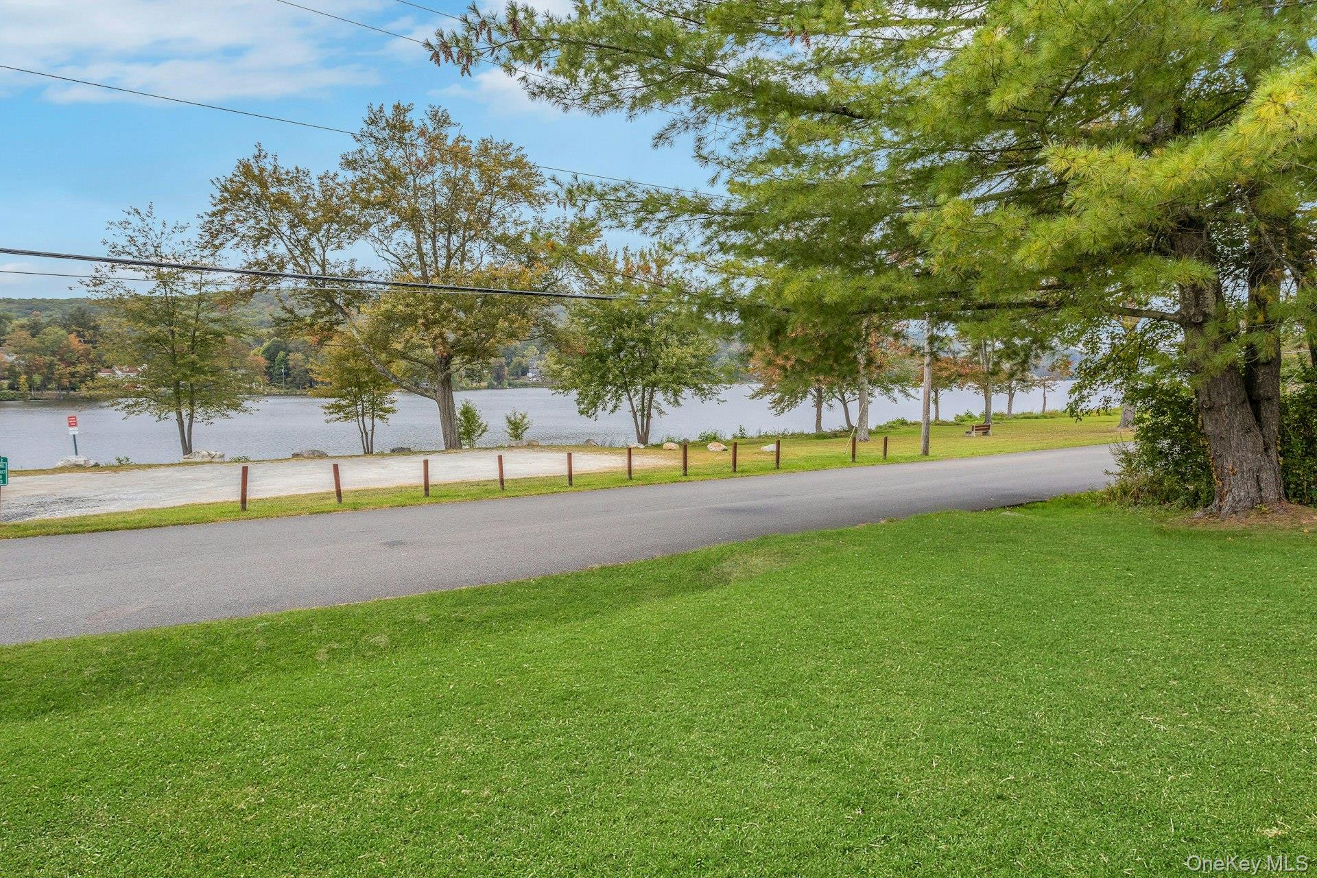 74 E Lakeshore Drive, Carmel, NY 10512