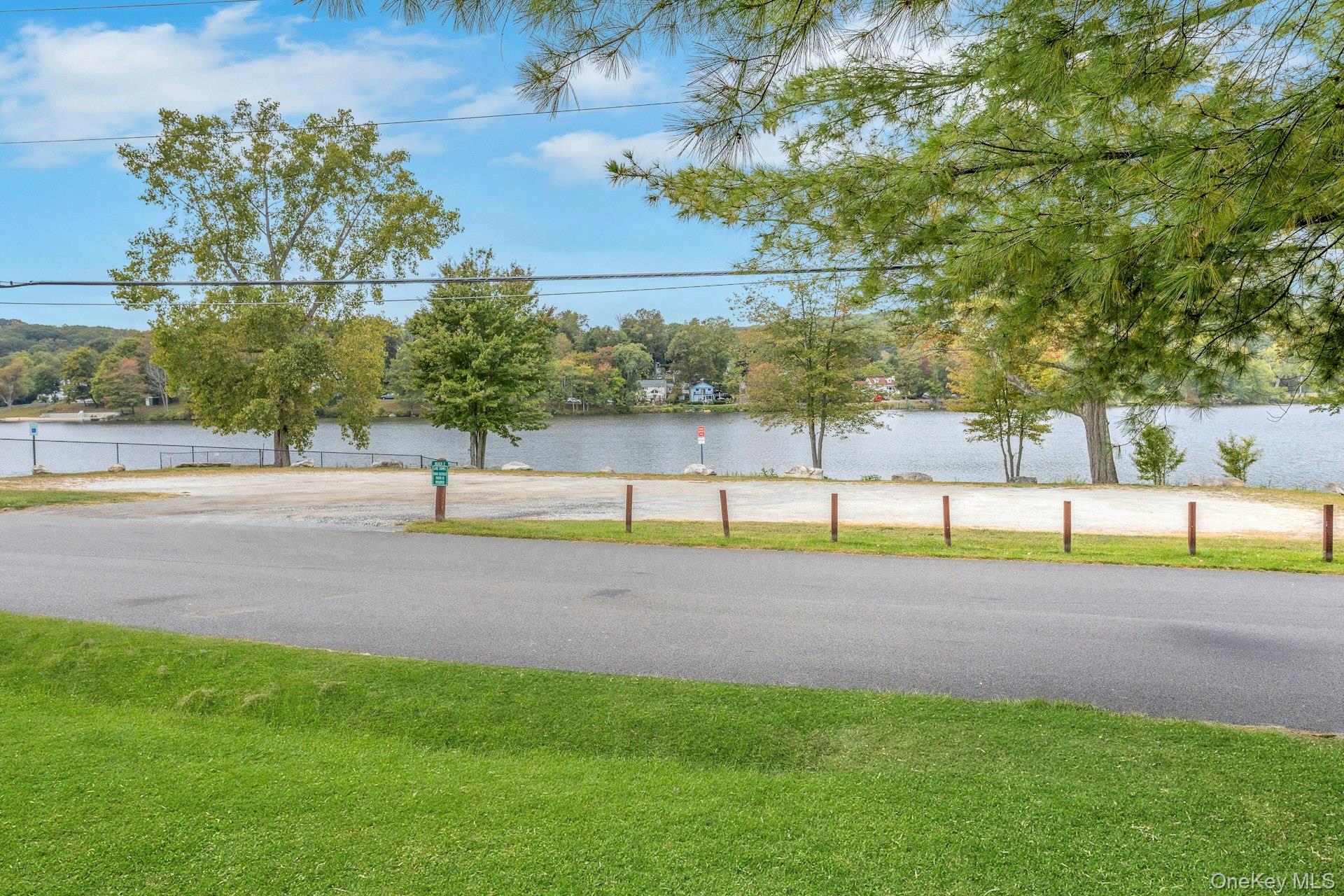 74 E Lakeshore Drive, Carmel, NY 10512