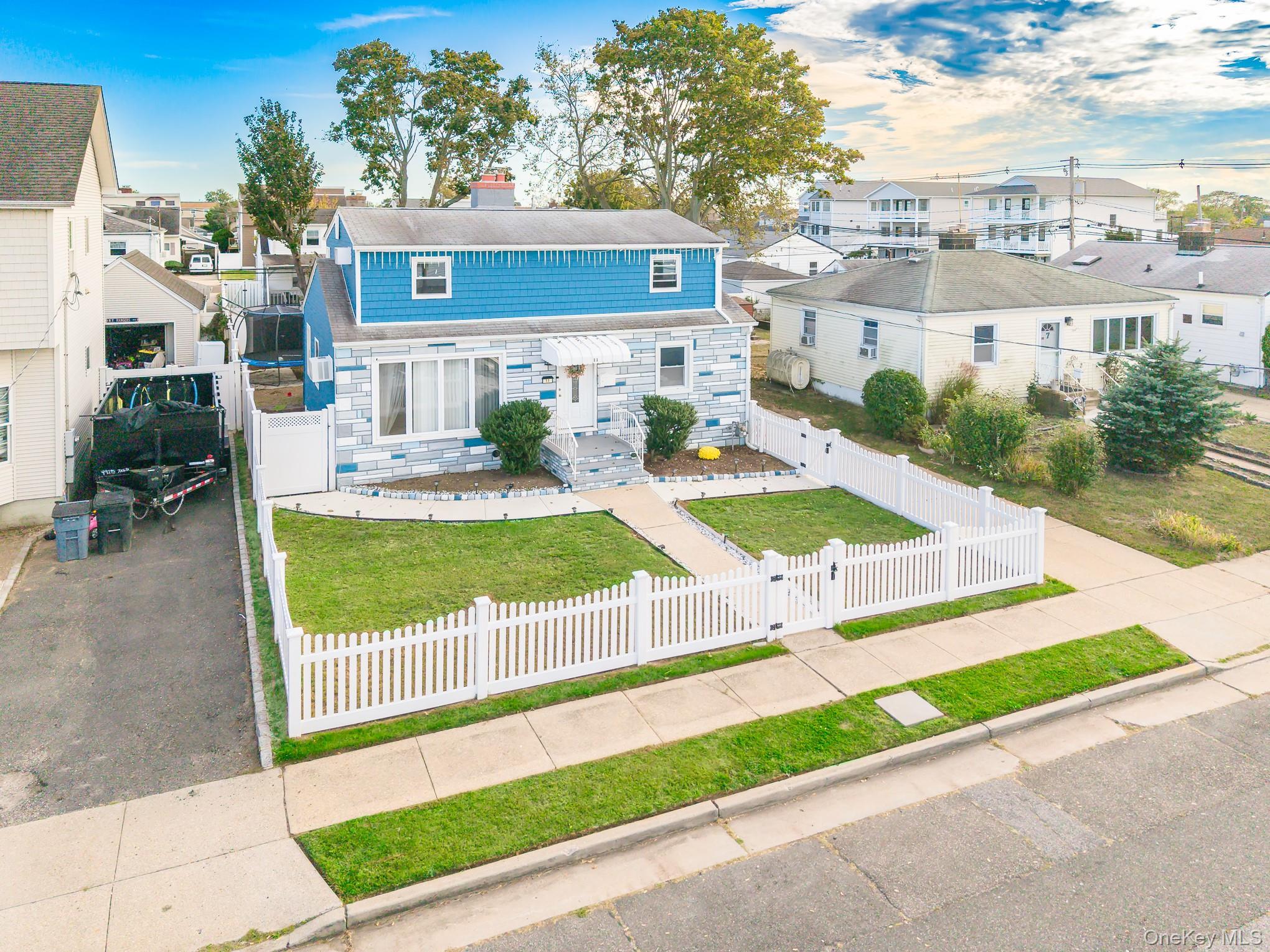 11 Overton Street, Freeport, NY 11520