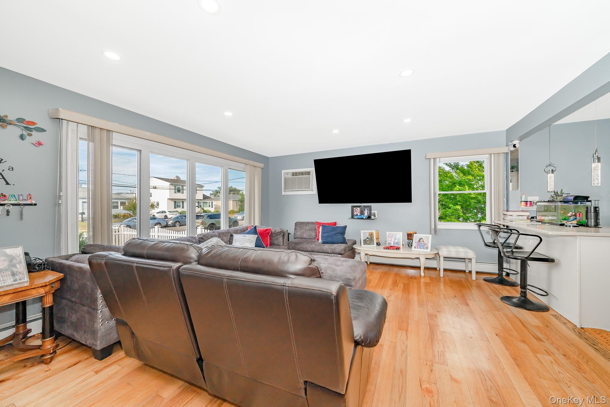 11 Overton Street, Freeport, NY 11520