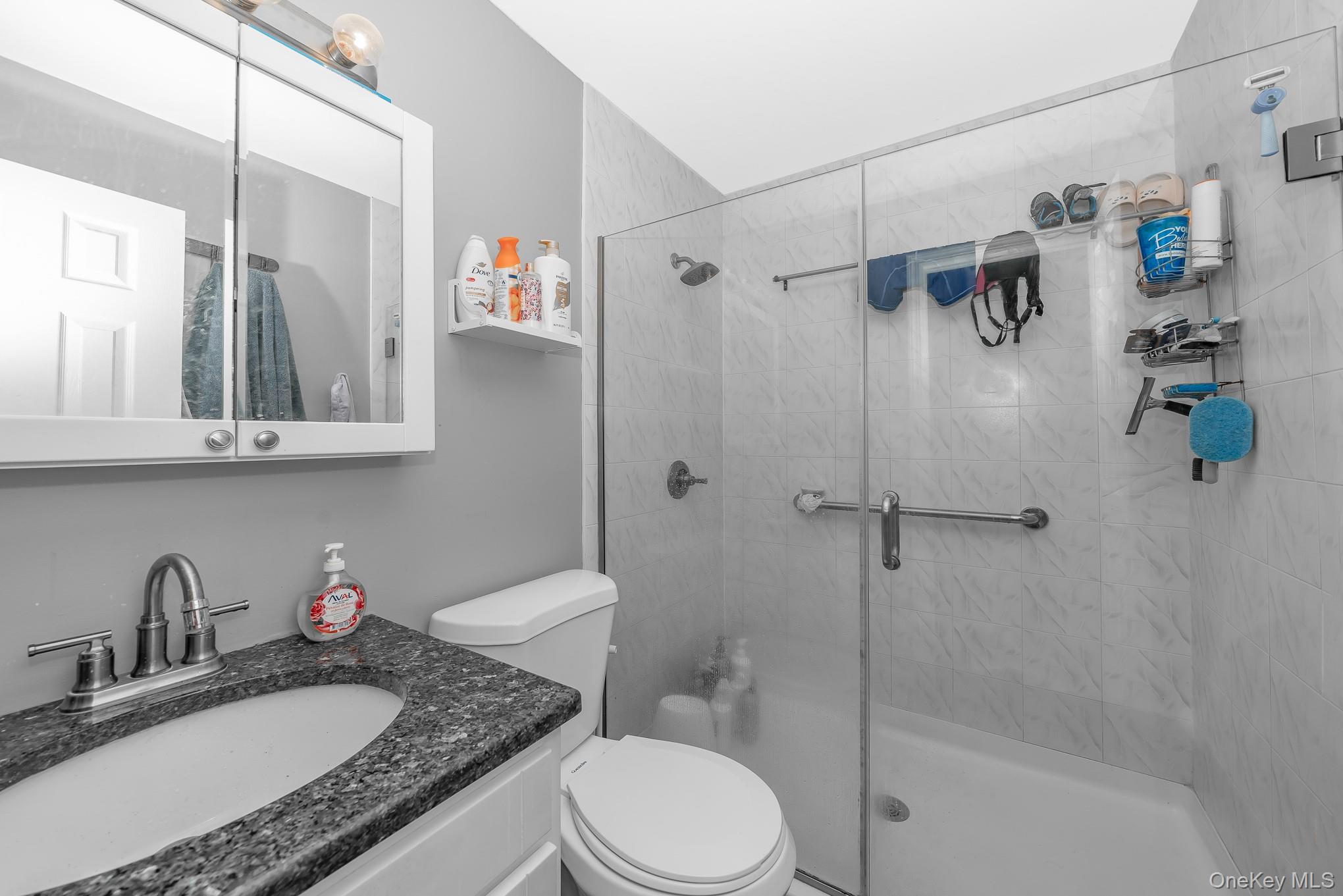 11 Overton Street, Freeport, NY 11520