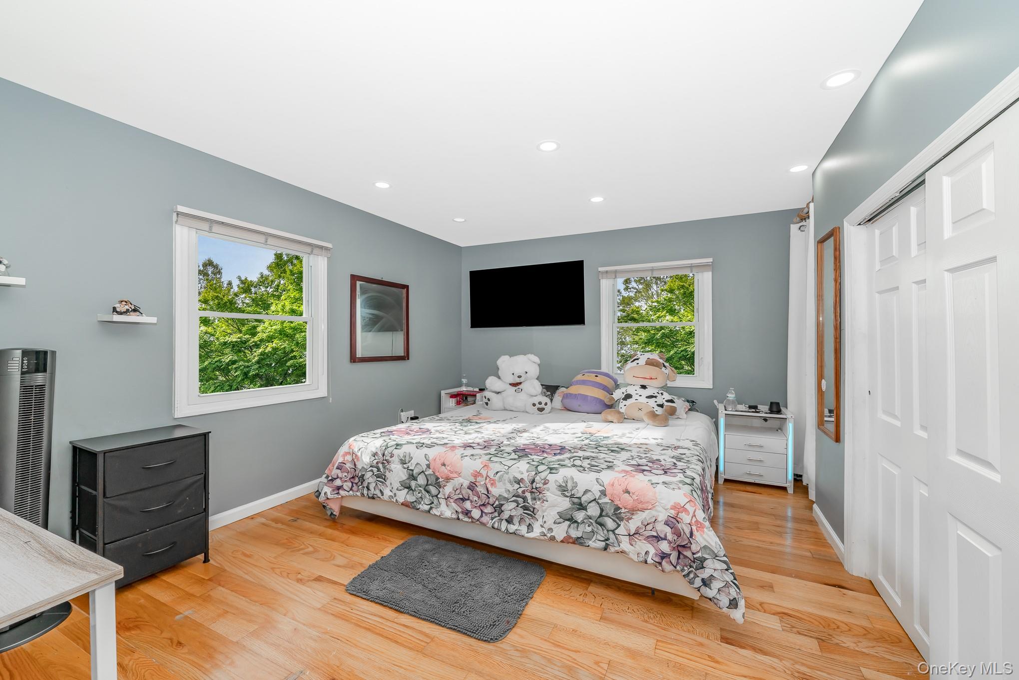 11 Overton Street, Freeport, NY 11520