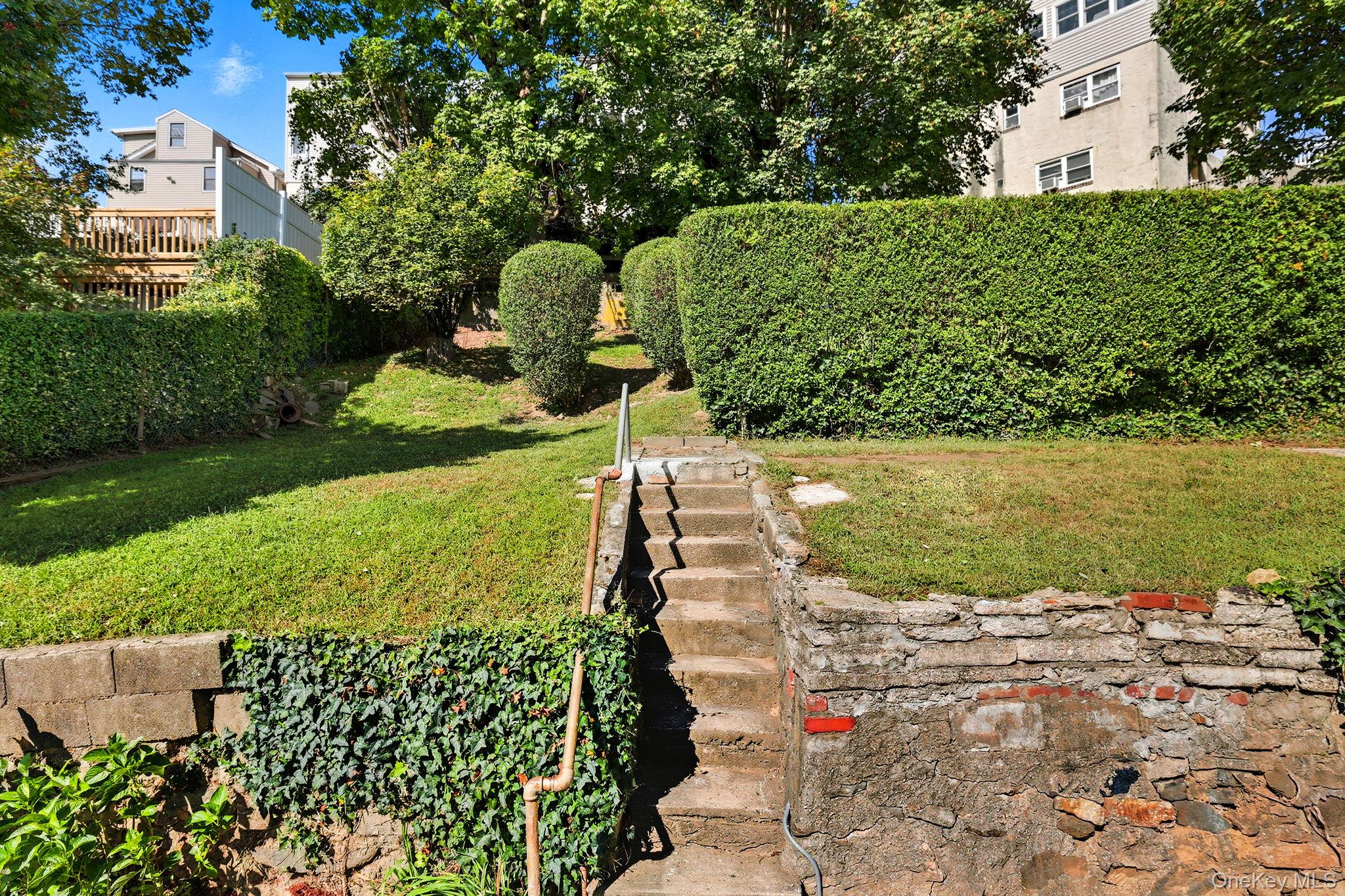 261 Edwards Place, Yonkers, NY 10703