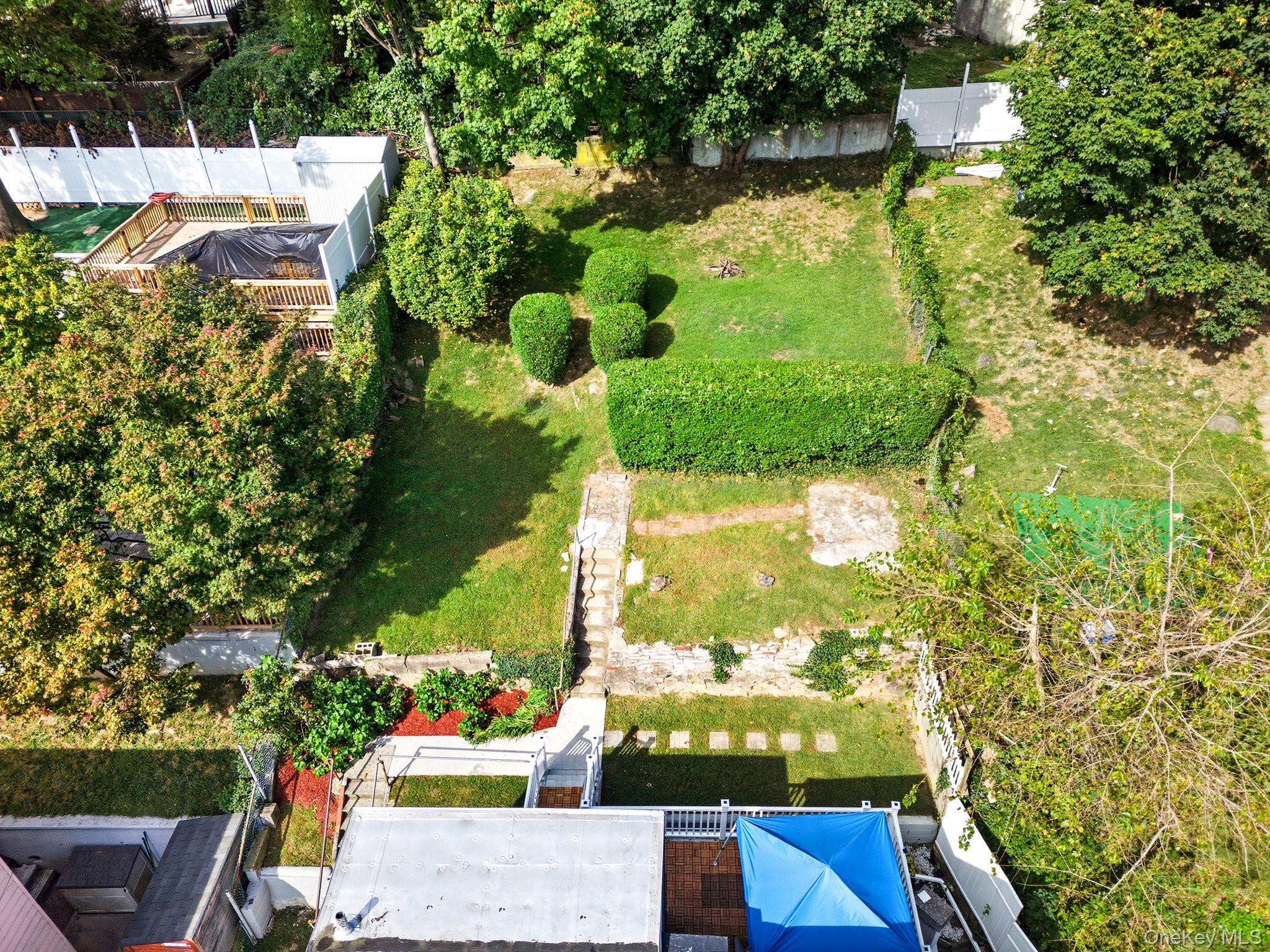 261 Edwards Place, Yonkers, NY 10703