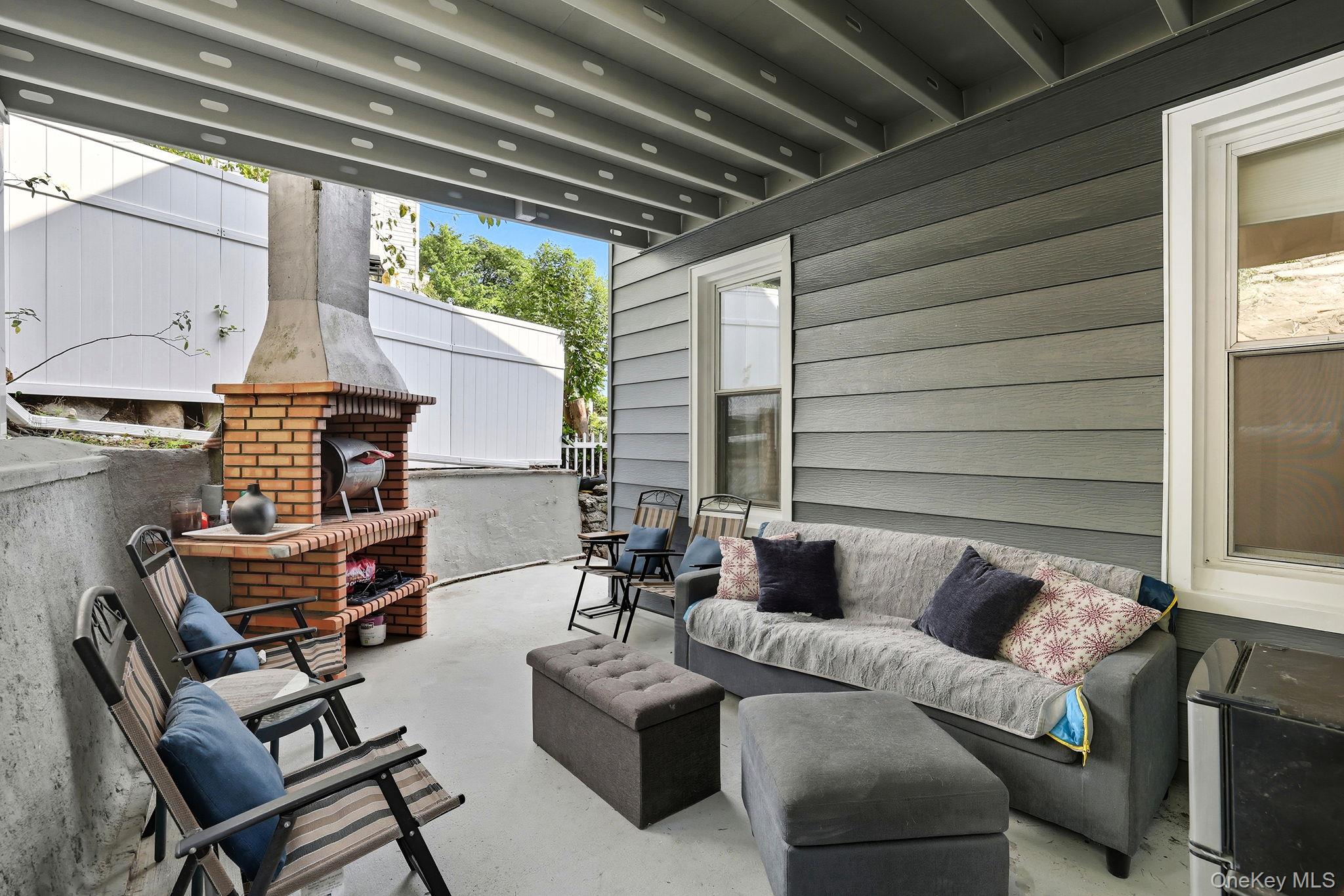 261 Edwards Place, Yonkers, NY 10703