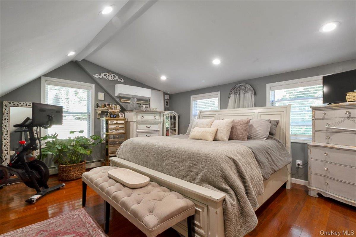 12 Philipse Road, Carmel, NY 10512