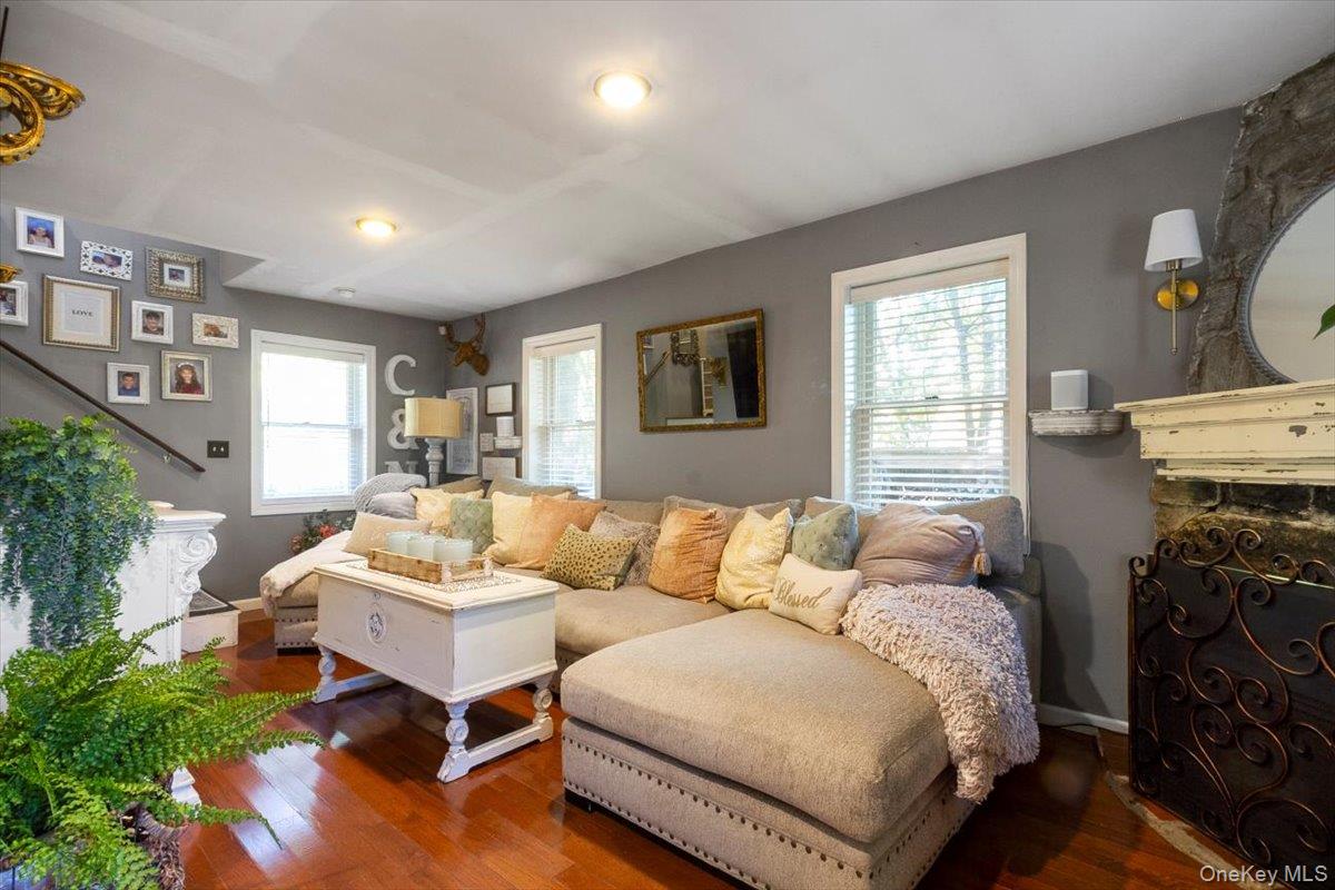 12 Philipse Road, Carmel, NY 10512