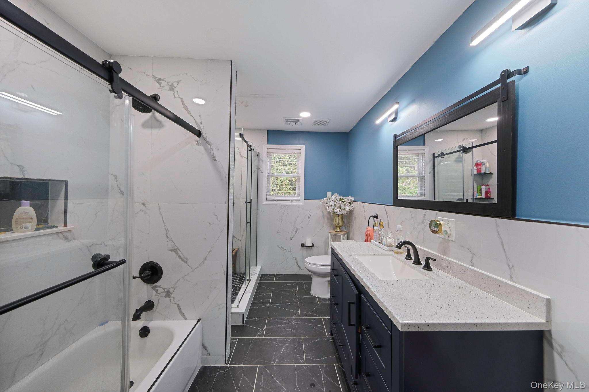 62 Bayside Avenue, Amity Harbor, NY 11701