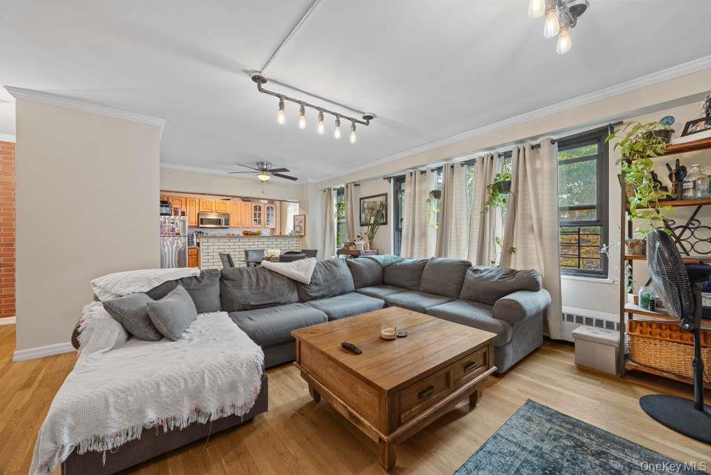 3850 Sedgwick Avenue # 2G, Bronx, NY 10463