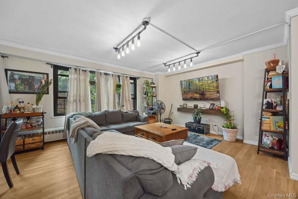 3850 Sedgwick Avenue # 2G, Bronx, NY 10463