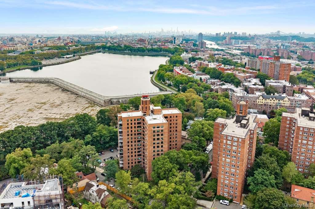 3850 Sedgwick Avenue # 2G, Bronx, NY 10463