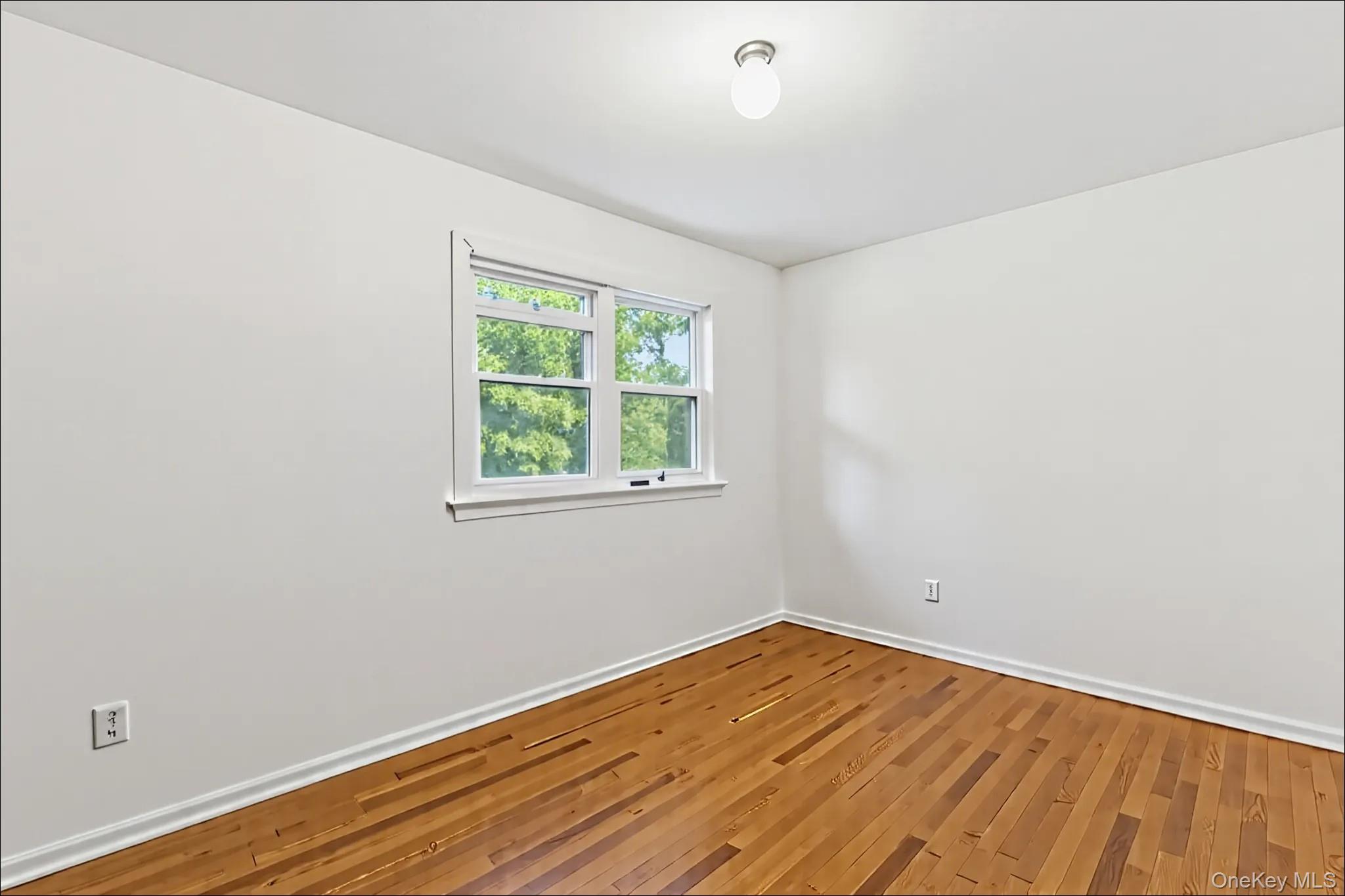 370 Blue Point Road, Farmingville, NY 11738