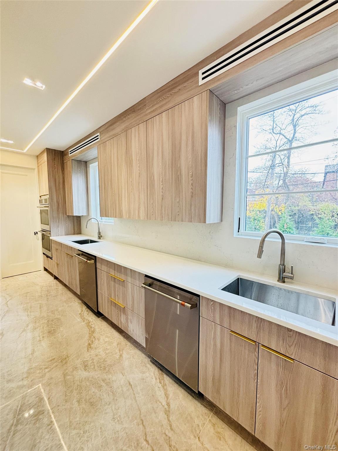 136 Park Street, Woodmere, NY 11598